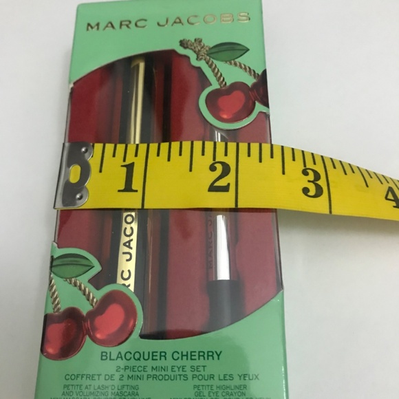 Marc Jacob Blacquer Cherry 2-piece Mini Eye Set - Picture 7 of 7